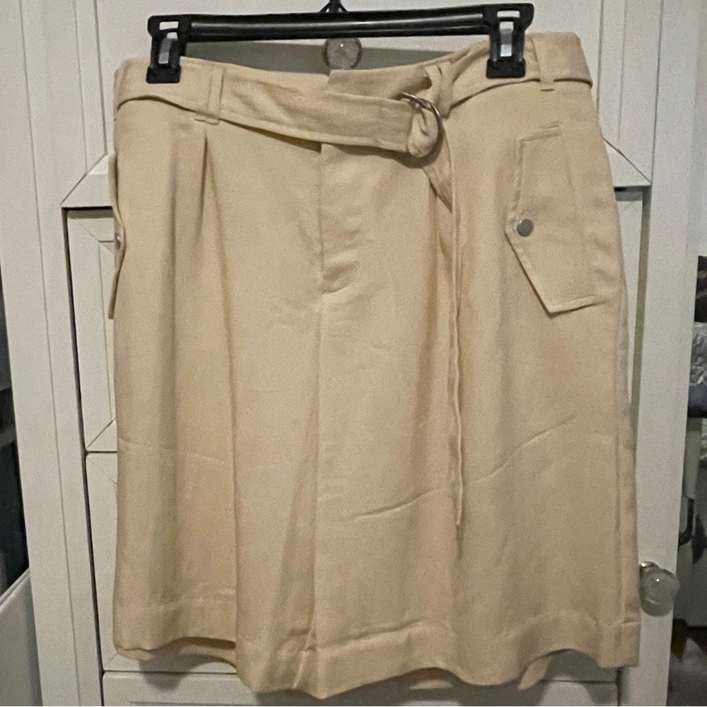 Ladies Bermuda Shorts